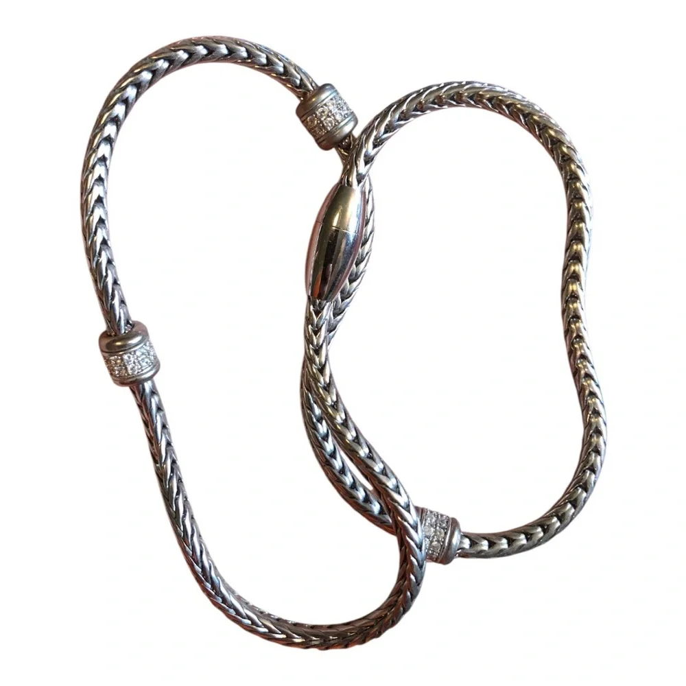 Elegant Silver Rope Necklace Magnetic Closure - Picture 4 of 4